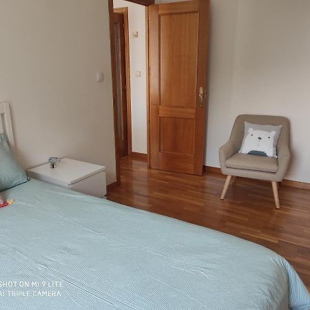 אוליירוס Luminoso Y Acogedor Apartamento En La Playa מראה חיצוני תמונה